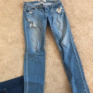 Hollister jeans